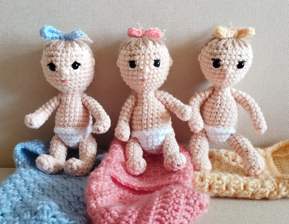 Amigurumi mini bébi baba
