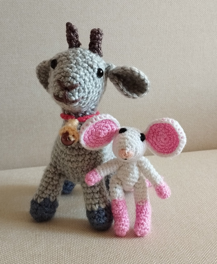 Amigurumi kecske