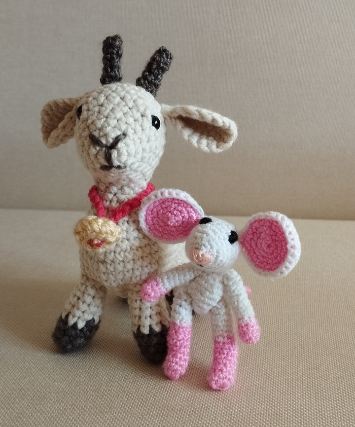 Amigurumi kecske