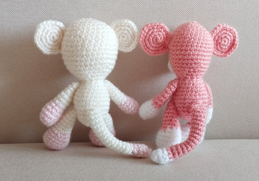 Amigurumi majom